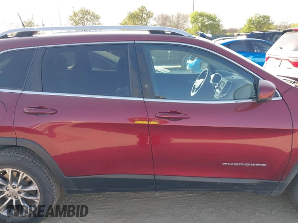 2019 Jeep Cherokee Altitude with VIN 1C4PJLLXXKD120325, listed as a IAAI auction lot 41838643 with 124,315 mi miles and . Bid and sale history available at DreamBid. Image 14.