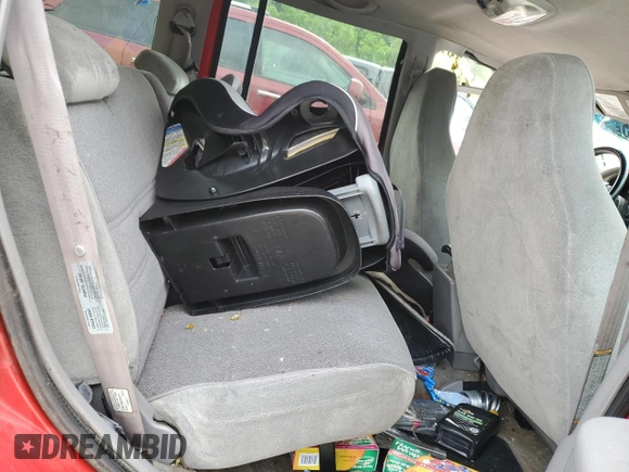 1998 Ford Explorer XL z VIN 1FMZU34X3WUD35920, wystawiony jako Copart lot #57231265 z przebiegiem 182 239 mil mil oraz Szkoda całkowita • Salvage title. Historia ofert i sprzedaży dostępna na DreamBid. Obrazek 11.