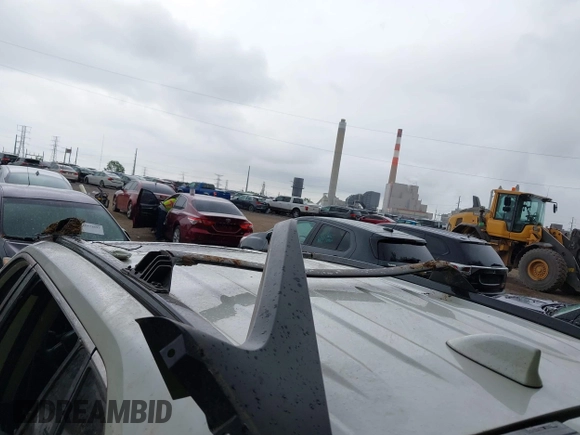 2022 Toyota RAV4 XLE Premium z VIN 2T3A1RFV1NW312419, wystawiony jako IAAI lot #42361686 z przebiegiem 14 291 mil mil oraz . Historia ofert i sprzedaży dostępna na DreamBid. Obrazek 21.