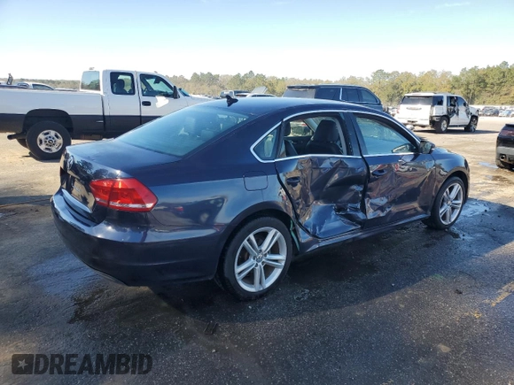 2014 Volkswagen Passat SE z VIN 1VWBN7A36EC053431, wystawiony jako Copart lot #49343735 z przebiegiem 102 845 mil mil oraz Szkoda całkowita • Salvage title. Historia ofert i sprzedaży dostępna na DreamBid. Obrazek 3.