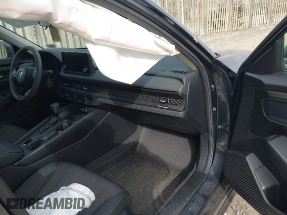 2024 Honda Accord EX с VIN 1HGCY1F32RA026881, выставлен на аукционе IAAI как лот 42156154 с пробегом 19 500 миль миль и . История ставок и продаж доступна на DreamBid. Изображение 5.