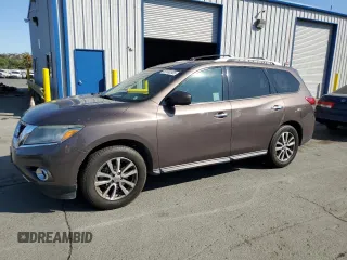2015 Nissan Pathfinder S with VIN 5N1AR2MN5FC640834, listed as a Copart auction lot 61502805 with 149,780 mi miles and Salvage title. Bid and sale history available at DreamBid. Image 1.
