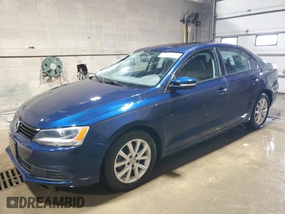 2012 Volkswagen Jetta Sedan SE w/Convenience PZEV with VIN 3VWDP7AJ4CM466087, listed as a Copart auction lot 52999445 with 104,154 mi miles and Clean Title. Bid and sale history available at carsss.com. Image 1.