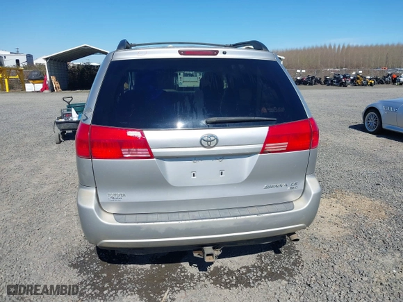 2004 Toyota Sienna LE with VIN 5TDBA23C64S006444, listed as a IAAI auction lot 41885031 with 204,845 mi miles. Bid and sale history available at carsss.com. Image 16.