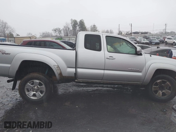 2007 Toyota Tacoma PreRunner with VIN 5TETU62N47Z426457, listed as a IAAI auction lot 41552678 with 140,467 mi miles and . Bid and sale history available at DreamBid. Image 13.