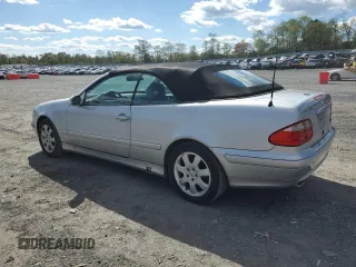2001 Mercedes-Benz CLK 320 with VIN WDBLK65G71T054926, listed as a Copart auction lot 75653134 with 123,225 mi miles and Clean Title. Bid and sale history available at DreamBid. Image 2.