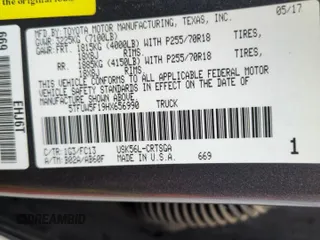 2017 Toyota Tundra SR z VIN 5TFUW5F19HX656990, wystawiony jako Copart lot #51087865 z przebiegiem 123 481 mil mil oraz Szkoda całkowita • Salvage title. Historia ofert i sprzedaży dostępna na DreamBid. Obrazek 12.