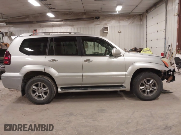 2008 Lexus GX 470 with VIN JTJBT20X480157631, listed as a IAAI auction lot 41965864 with 238,660 mi miles. Bid and sale history available at carsss.com. Image 13.