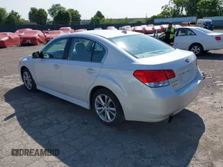 2014 Subaru Legacy Premium с VIN 4S3BMBD68E3033499, выставлен на аукционе IAAI как лот 42393363 с пробегом 99 498 миль миль и . История ставок и продаж доступна на DreamBid. Изображение 3.