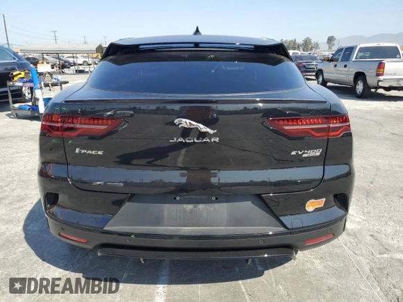 2020 Jaguar I-Pace HSE with VIN SADHD2S13L1F79208, listed as a Copart auction lot 64900084 with 43,668 mi miles and Salvage title. Bid and sale history available at DreamBid. Image 6.