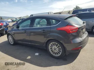 2016 Ford Focus Electric z VIN 1FADP3R49GL230588, wystawiony jako Copart lot #48019985 z przebiegiem 54 197 mil mil oraz Szkody całkowita. Historia ofert i sprzedaży dostępna na DreamBid. Obrazek 2.