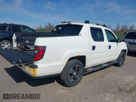 2013 Honda Ridgeline Sport with VIN 5FPYK1F7XDB012713, listed as a IAAI auction lot 42136997 with 158,631 mi miles. Bid and sale history available at carsss.com. Image 4.