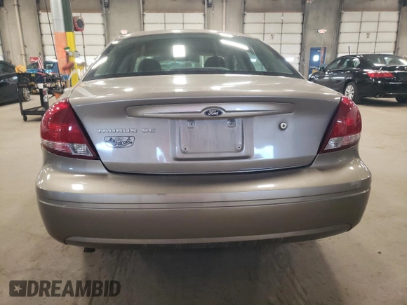 2005 Ford Taurus SE with VIN 1FAFP53U15A276082, listed as a Copart auction lot 52015285 with 103,479 mi miles and Salvage Title. Bid and sale history available at carsss.com. Image 6.