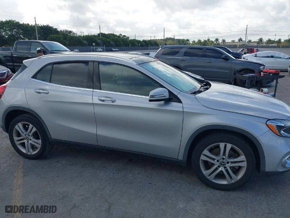 2018 Mercedes-Benz GLA with VIN WDCTG4EB0JJ477723, listed as a IAAI auction lot 41567830 with 54,807 mi miles. Bid and sale history available at carsss.com. Image 13.