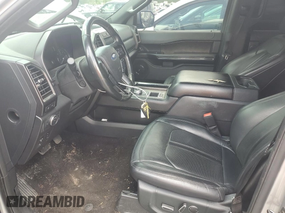 2020 Ford Expedition Limited z VIN 1FMJU1KT8LEA81726, wystawiony jako Copart lot #60194785 z przebiegiem 127 591 mil mil oraz Szkoda całkowita • Salvage title. Historia ofert i sprzedaży dostępna na DreamBid. Obrazek 7.