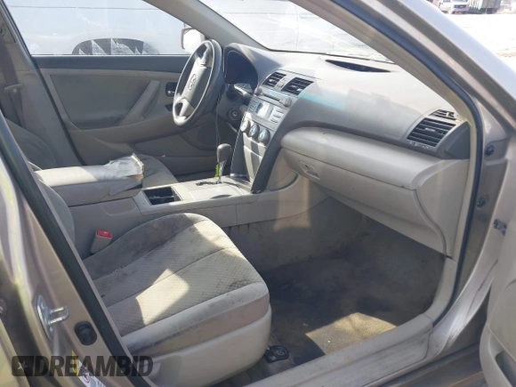 2009 Toyota Camry with VIN 4T1BE46K49U879563, listed as a IAAI auction lot 41795667 with 366,566 mi miles. Bid and sale history available at carsss.com. Image 5.