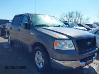 2004 Ford F-150 XLT with VIN 1FTRW12W24KC63579, listed as a IAAI auction lot 41887824 with 75,223 mi miles. Bid and sale history available at carsss.com. Image 1.