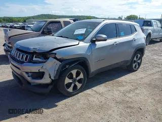 2017 Jeep Compass Latitude with VIN 3C4NJDBBXHT656407, listed as a IAAI auction lot 42562826 with 78,057 mi miles and . Bid and sale history available at DreamBid. Image 17.