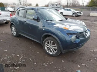2014 Nissan Juke SL with VIN JN8AF5MV2ET483345, listed as a IAAI auction lot 41716553 with 101,795 mi miles. Bid and sale history available at carsss.com. Image 1.