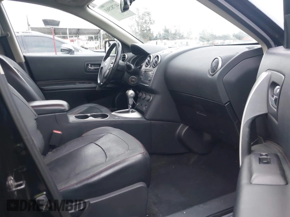 2012 Nissan Rogue S with VIN JN8AS5MT0CW275440, listed as a IAAI auction lot 41782565 with 172,574 mi miles. Bid and sale history available at carsss.com. Image 5.