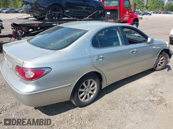 2004 Lexus ES 350 with VIN JTHBA30G145001024, listed as a IAAI auction lot 42140215 with 113,514 mi miles and . Bid and sale history available at DreamBid. Image 4.