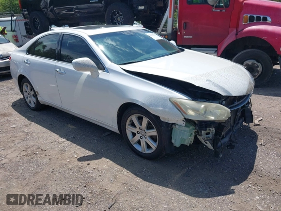 2007 Lexus ES 330 with VIN JTHBJ46G972098623, listed as a IAAI auction lot 42196411 with 262,942 mi miles and . Bid and sale history available at DreamBid. Image 1.