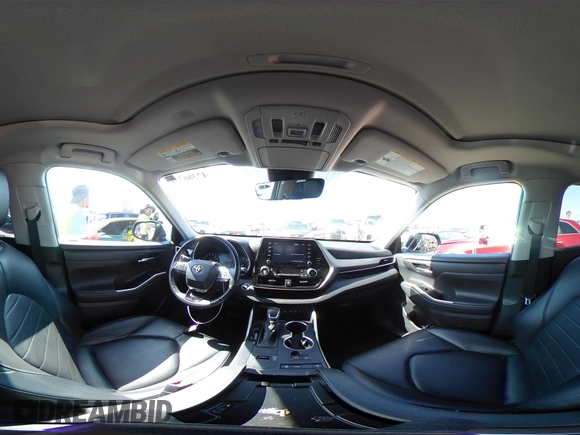 2021 Toyota Highlander XLE with VIN 5TDGZRAH2MS065304, listed as a IAAI auction lot 42386731 with 67,893 mi miles and . Bid and sale history available at DreamBid. Image 19.