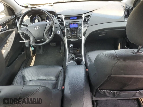 2012 Hyundai Sonata Limited z VIN 5NPEC4AB2CH490212, wystawiony jako Copart lot #59576655 z przebiegiem 144 183 mil mil oraz Szkoda całkowita • Salvage title. Historia ofert i sprzedaży dostępna na DreamBid. Obrazek 8.