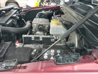 2021 Ram 1500 Laramie z VIN 1C6RREJT1MN767990, wystawiony jako IAAI lot #42127495 z przebiegiem 80 037 mil mil oraz . Historia ofert i sprzedaży dostępna na DreamBid. Obrazek 19.