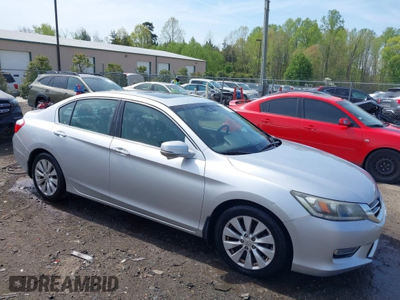 2013 Honda Accord Sdn EX-L with VIN 1HGCR2F8XDA013898, listed as a IAAI auction lot 42026046 with 165,679 mi miles. Bid and sale history available at carsss.com. Image 1.