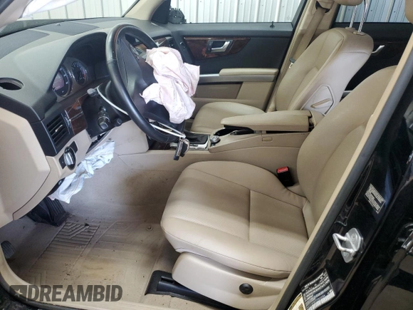 2012 Mercedes-Benz GLK 350 z VIN WDCGG8HBXCF833556, wystawiony jako Copart lot #57628495 z przebiegiem 158 091 mil mil oraz Szkoda całkowita • Salvage title. Historia ofert i sprzedaży dostępna na DreamBid. Obrazek 7.