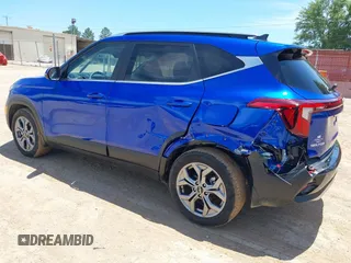 2024 Kia Seltos S z VIN KNDEU2AA4R7654467, wystawiony jako IAAI lot #42312105 z przebiegiem 1 599 mil mil oraz . Historia ofert i sprzedaży dostępna na DreamBid. Obrazek 3.
