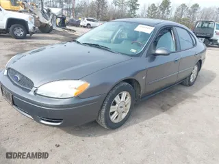 2004 Ford Taurus SEL with VIN 1FAFP56S24G139836, listed as a IAAI auction lot 41605443 with 195,778 mi miles. Bid and sale history available at carsss.com. Image 2.