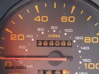 1995 Mitsubishi Montero z VIN JA4MR41H4SJ006684, wystawiony jako IAAI lot #42389482 z przebiegiem 399 099 mil mil oraz . Historia ofert i sprzedaży dostępna na DreamBid. Obrazek 12.