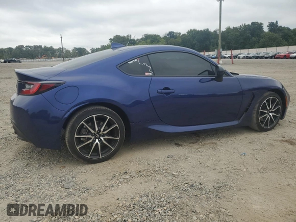 2023 Toyota GR86 with VIN JF1ZNBB19P9758747, listed as a Copart auction lot 70958554 with 22,573 mi miles and Salvage Title. Bid and sale history available at carsss.com. Image 3.
