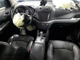 2019 Dodge Journey Crossroad z VIN 3C4PDDGG2KT752267, wystawiony jako Copart lot #43430935 z przebiegiem Nie podano mil oraz Szkoda całkowita • Salvage title. Historia ofert i sprzedaży dostępna na DreamBid. Obrazek 8.