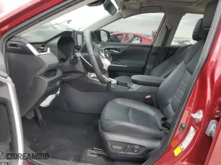 2022 Toyota RAV4 XLE Premium with VIN 2T3C1RFV5NW226684, listed as a Copart auction lot 42021355 with 19,722 mi miles and Salvage Title. Bid and sale history available at carsss.com. Image 7.