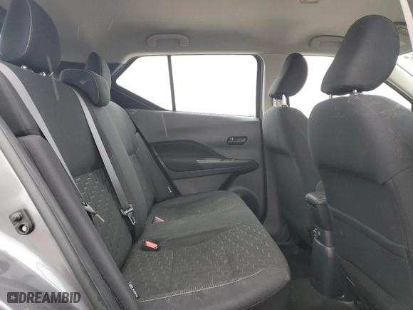 2022 Nissan Kicks S with VIN 3N1CP5BV4NL493550, listed as a Copart auction lot 44982975 with 35,494 mi miles and Salvage Title. Bid and sale history available at carsss.com. Image 11.