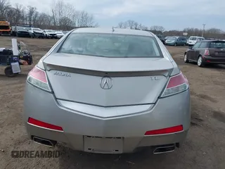2009 Acura TL Tech with VIN 19UUA86519A013039, listed as a IAAI auction lot 41656570 with 241,217 mi miles. Bid and sale history available at carsss.com. Image 16.