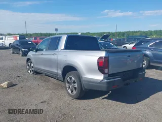 2017 Honda Ridgeline RTL-T z VIN 5FPYK3F64HB022095, wystawiony jako IAAI lot #42219954 z przebiegiem 85 876 mil mil oraz . Historia ofert i sprzedaży dostępna na DreamBid. Obrazek 3.