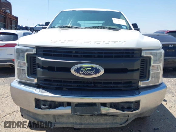 2019 Ford F-250 XL с VIN 1FD7W2B61KEG48751, выставлен на аукционе IAAI как лот 42595513 с пробегом Не указан миль и . История ставок и продаж доступна на DreamBid. Изображение 6.