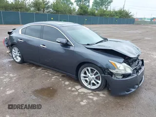 2010 Nissan Maxima S с VIN 1N4AA5AP1AC854317, выставлен на аукционе IAAI как лот 42389034 с пробегом 172 322 миль миль и . История ставок и продаж доступна на DreamBid. Изображение 1.