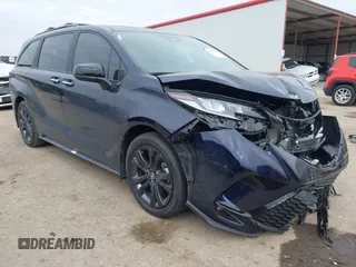 2025 Toyota Sienna XSE z VIN 5TDXRKEC1SS228866, wystawiony jako IAAI lot #41445652 z przebiegiem 3 213 mil mil oraz . Historia ofert i sprzedaży dostępna na DreamBid. Obrazek 1.