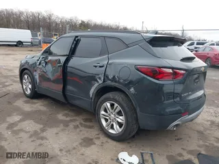 2019 Chevrolet Blazer with VIN 3GNKBHRS7KS586494, listed as a IAAI auction lot 41504223 with 1 mi miles. Bid and sale history available at carsss.com. Image 3.