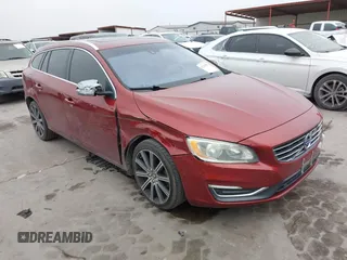 2015 Volvo V60 T5 Drive-E Premier with VIN YV140MEK5F1246462, listed as a IAAI auction lot 41279941 with 81,250 mi miles. Bid and sale history available at carsss.com. Image 1.