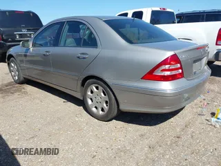 2006 Mercedes-Benz C 280 Luxury with VIN WDBRF54H26A892630, listed as a IAAI auction lot 41733945 with 193,041 mi miles and . Bid and sale history available at DreamBid. Image 3.