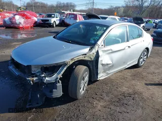 2014 Honda Accord Sedan LX with VIN 1HGCR2F33EA302238, listed as a IAAI auction lot 41984855 with 146,827 mi miles. Bid and sale history available at carsss.com. Image 19.