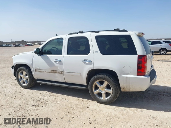 2012 Chevrolet Tahoe LTZ с VIN 1GNSCCE00CR274932, выставлен на аукционе IAAI как лот 41748535 с пробегом 180 838 миль миль и . История ставок и продаж доступна на DreamBid. Изображение 13.