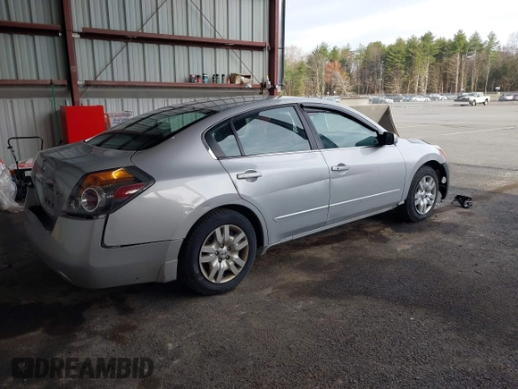 2011 Nissan Altima 2.5 S with VIN 1N4AL2AP8BC133907, listed as a IAAI auction lot 41968350 with 192,755 mi miles. Bid and sale history available at carsss.com. Image 4.