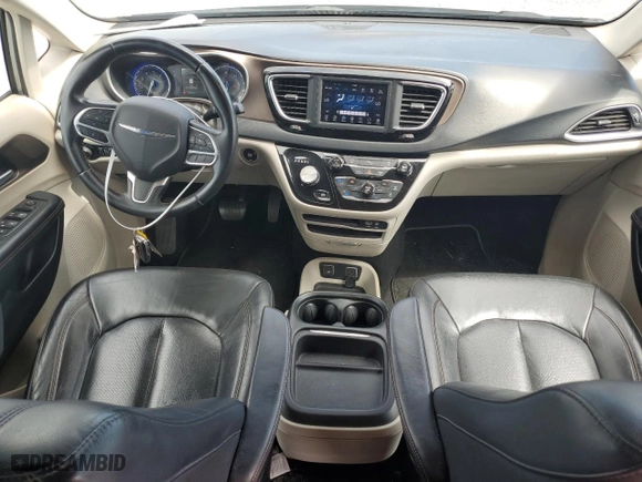 2018 Chrysler Pacifica Touring L with VIN 2C4RC1BG4JR116260, listed as a Copart auction lot 67516284 with 55,940 mi miles and Salvage Title. Bid and sale history available at carsss.com. Image 8.